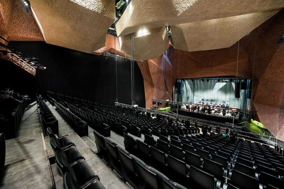 Grafika z wpisu Brama teatralna – brama akustyczna o odporności ogniowej