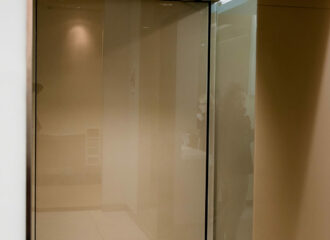 Zdjęcie galerii produktu Marc-Wh