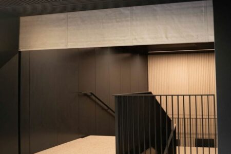 How fire gates and curtains support evacuation efficiency in emergency situations